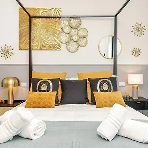  Appartement Bauhaus - Sleepwithme - Free Parking - Free Braeakfast - Very Friendly Staff Italie